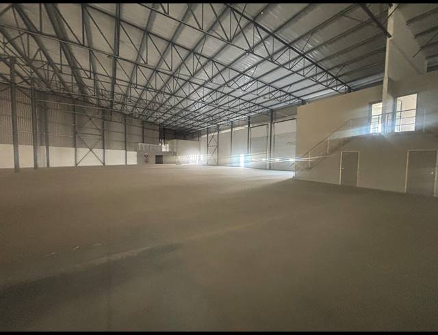 710M² WAREHOUSE TO LET IN BELLVILLE SOUTH